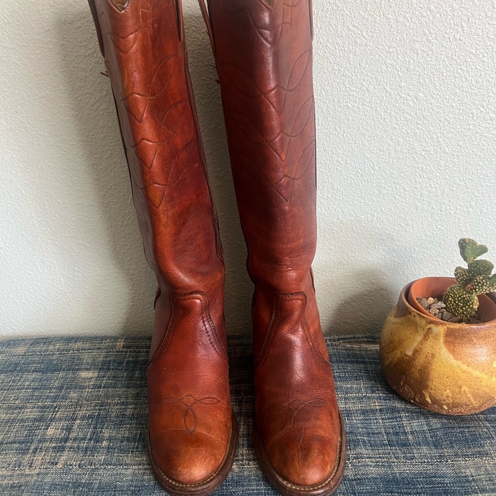 Vintage 1970s Frye Campus Boots— Made in USA — Size 7B — Tall black label